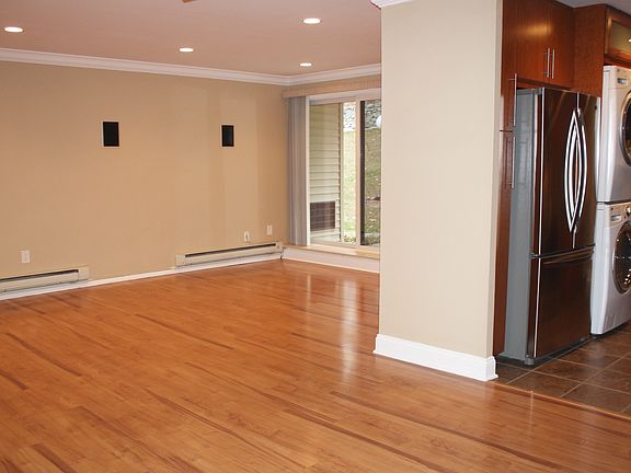 4th image of 103 Vista On The Lk