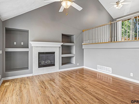 4th image of 5859 S 146th St