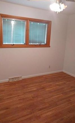 5th image of 4734 Cornwell Dr