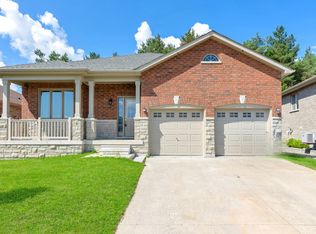 60 Bellisle Rd, Penetanguishene, ON L9M 0V6