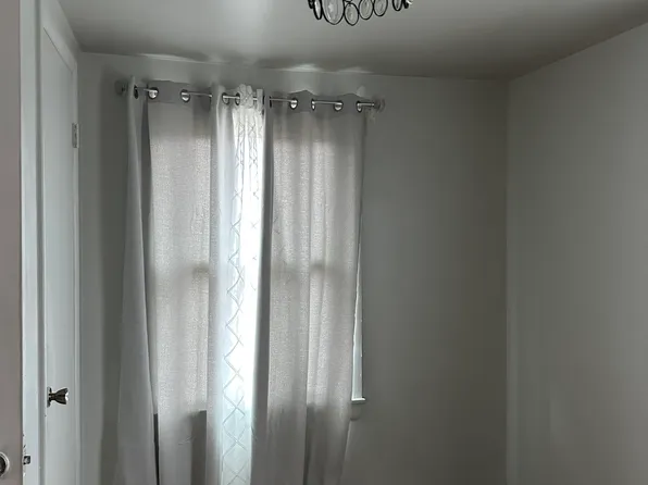 415 W Beaver St, Jenks, OK 74037