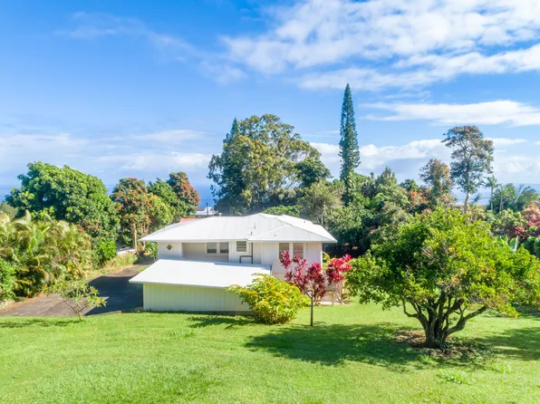 45-3299 Ohia St, Honokaa, HI 96727