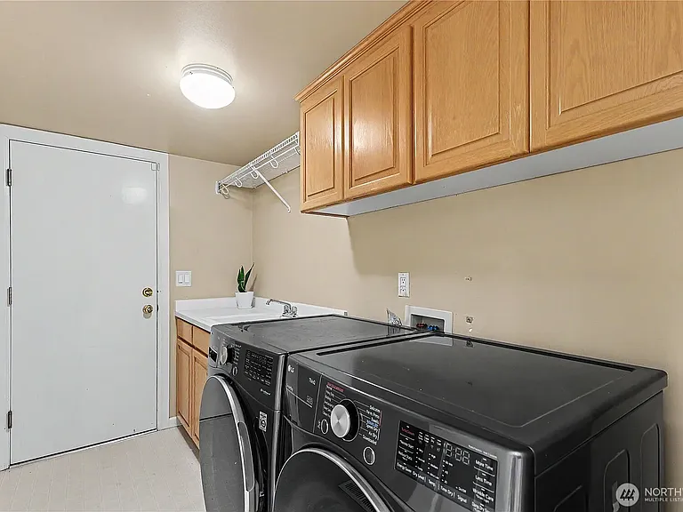 18055 NW Varese Ct — Photo 18