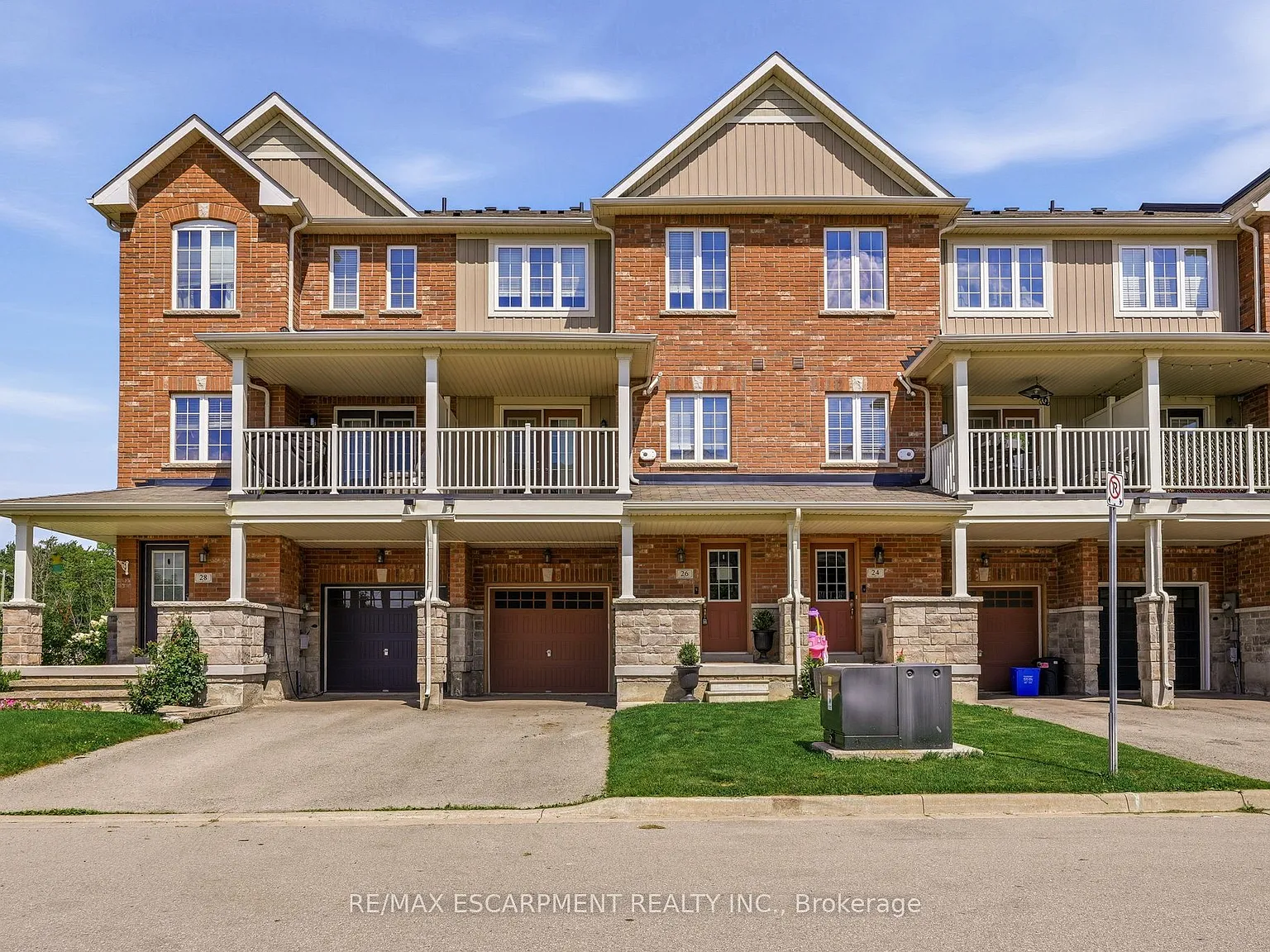 2 bed, $3,000 — Photo 1