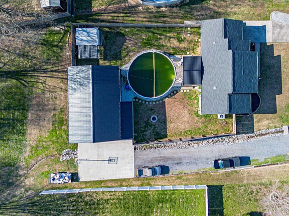 3rd image of 1410 Massac Church Rd