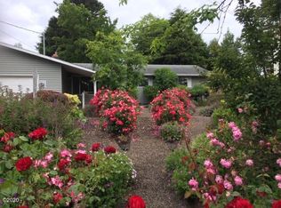 207 NE Chambers Ct, Newport, OR