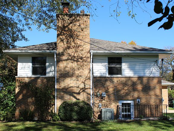 5th image of 1105 W Miner St