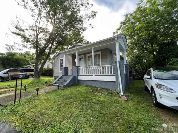 530 Stage St NW, Lenoir, NC 28645