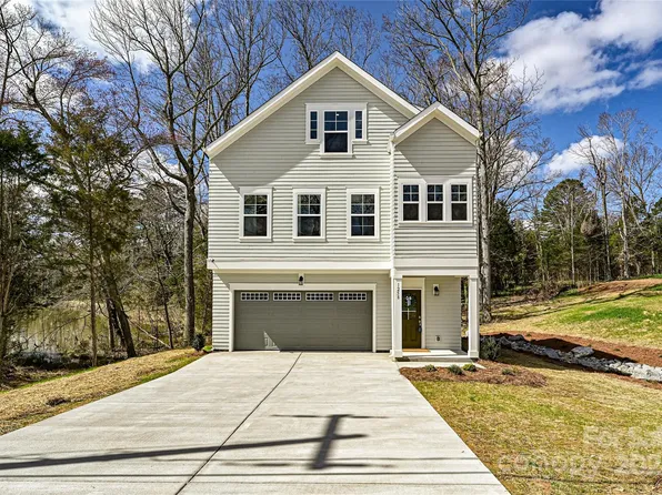 1258 Lundy Ln, Charlotte, NC 28214