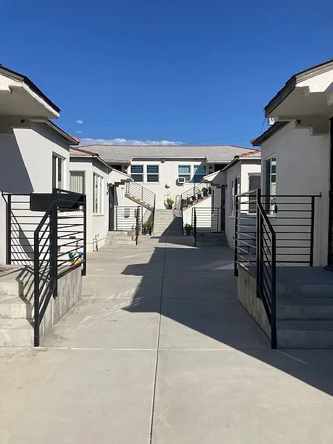 1 bed, $1,725 — Photo 3