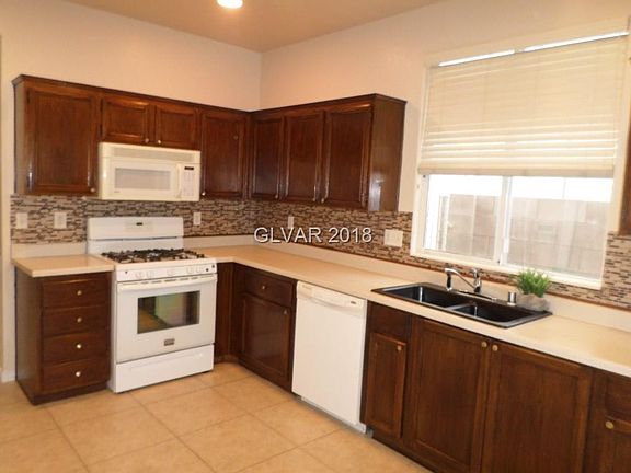3rd image of 8536 Lost Gold Ave