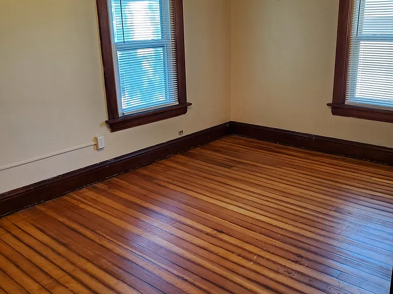 3558 Jones St — Photo 12