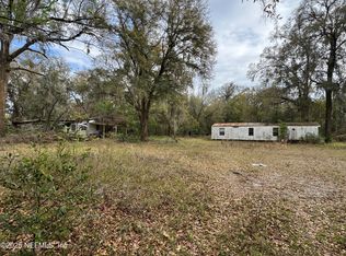 111 Roddy Rd, Palatka, FL 32177