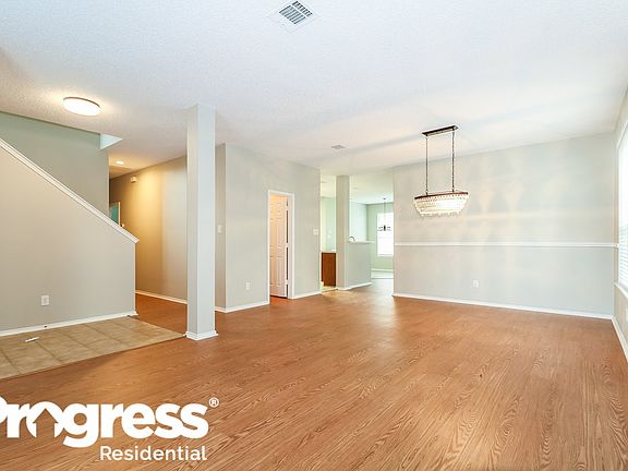 4th image of 2835 Tangleglen Dr