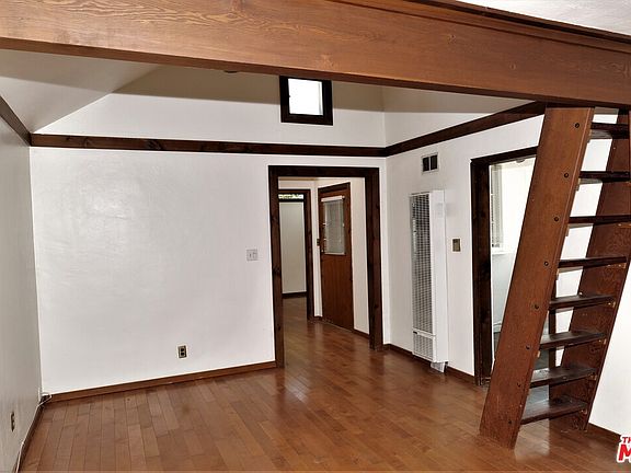 4th image of 5714 Troost Ave
