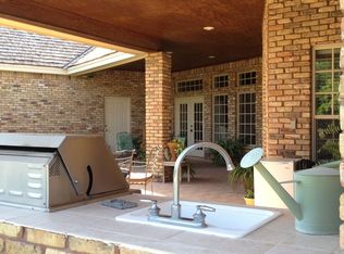2100 Dorado Dr, Mission, TX 78573