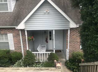 2104 Silverbrook Dr, Knoxville, TN 37923