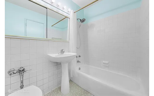 Sold by Douglas Elliman | media 7