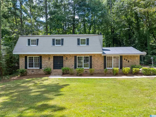 208 Shamrock Rd, Anniston, AL 36207