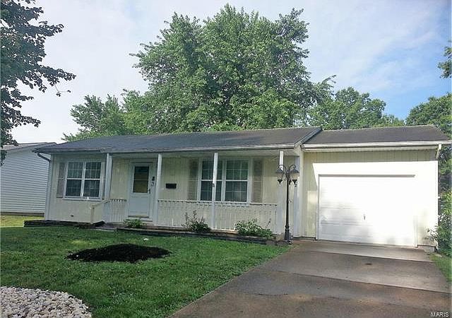 1st image of 1622 Hawthorne Dr
