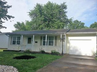 1622 Hawthorne Dr, Pacific, MO 63069