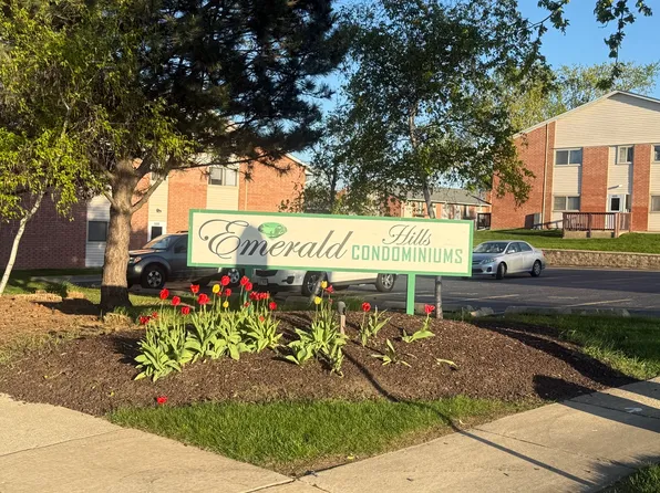 659 E Fullerton Ave APT 107, Glendale Heights, IL 60139