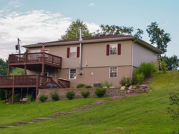 3rd image of 108 Locust Ln