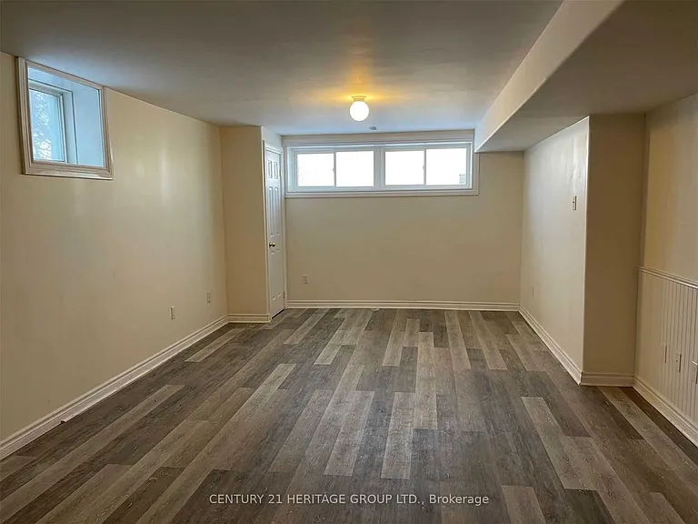 41 Graham St #LOWER — Photo 5