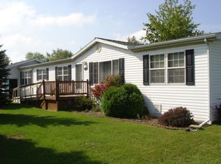 1180 Sheffield Dr, Somerset Center, MI 49282