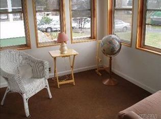 407 Bayport Ave, Bayport, NY 11705