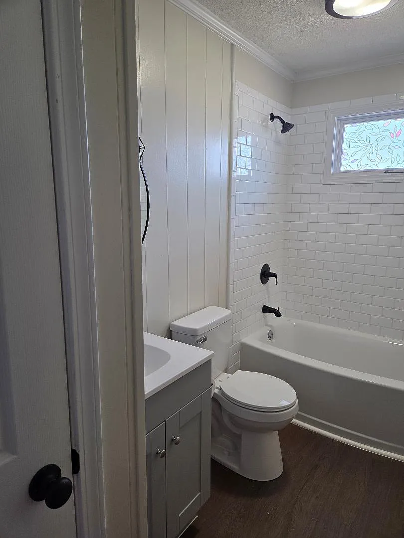 3 bed, 1200 sqft, $1,250 — Photo 4