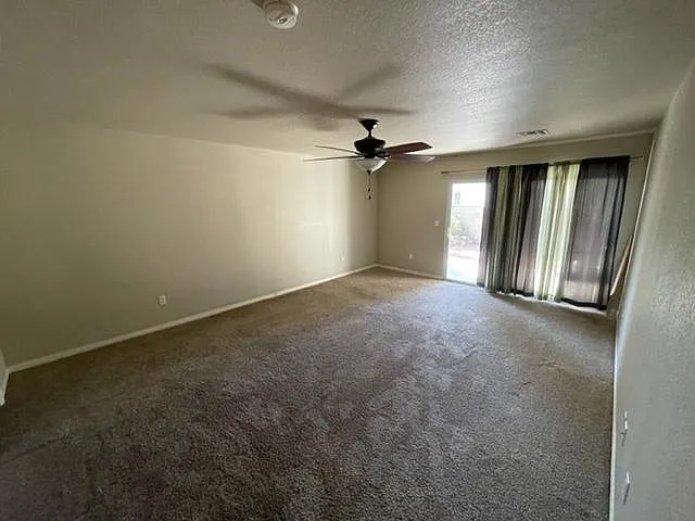 1376 Riverfront Dr — Photo 20