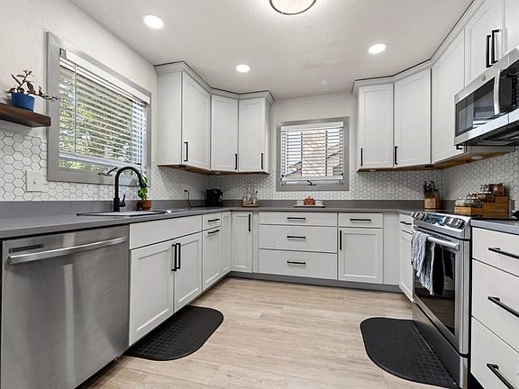 2nd image of 111 Ironweed Dr