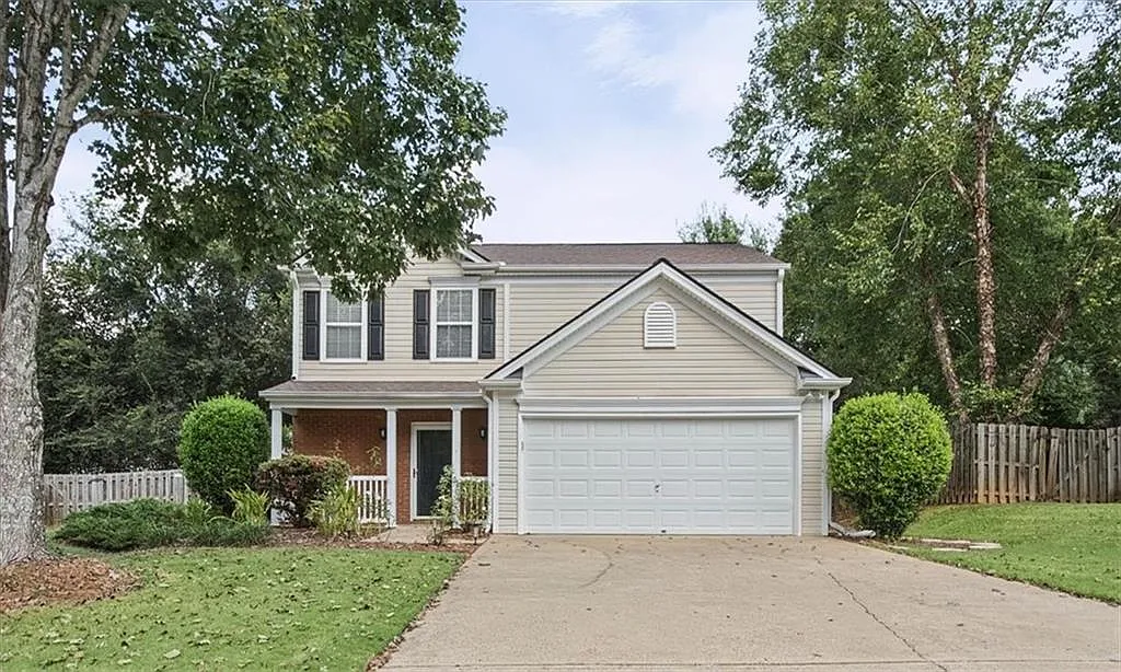 3 bed, 2.5 bath, 1540 sqft, $2,300 — Photo 1