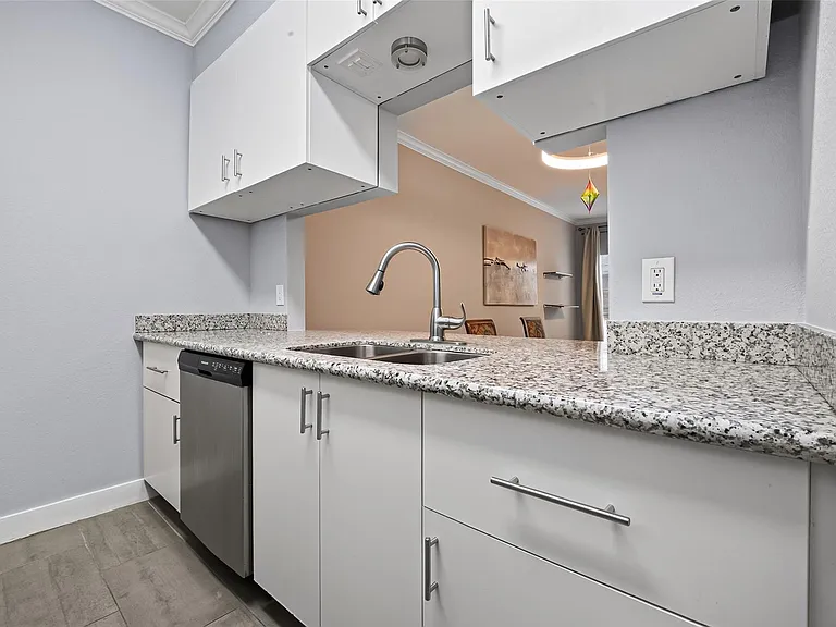 3780 Tanglewilde St #309 — Photo 12