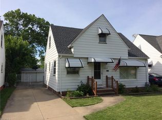 6200 Allanwood Rd, Parma, OH 44129