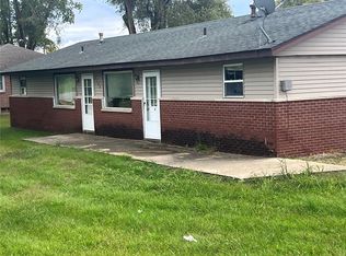 3700 Pontoon Rd, Granite City, IL 62040