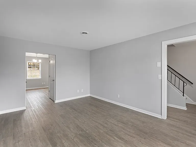 827 Saint Clair Ave #A — Photo 8