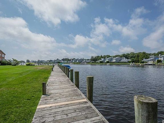 2nd image of 194 Fairharbor Dr