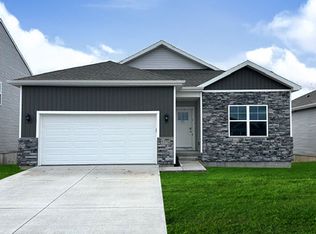 3457 Craven Dr, Coralville, IA 52241