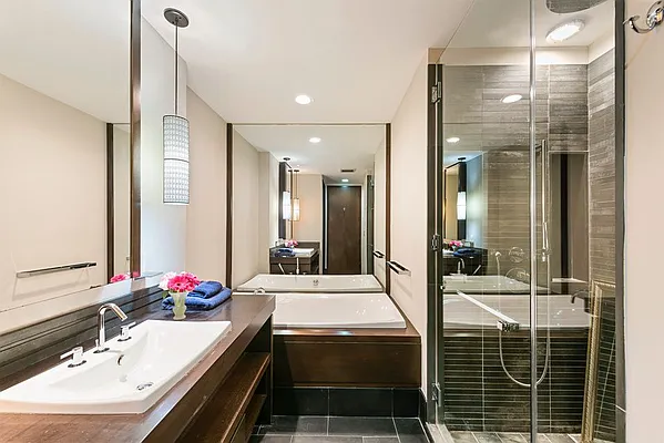 Sold by Nest Seekers International | media 10