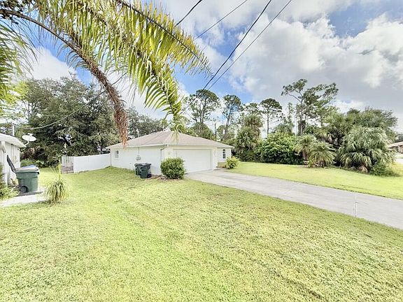 3rd image of 3616 Spinner Ave