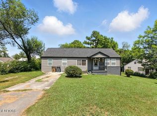 2021 Saxton Ave, Knoxville, TN 37915