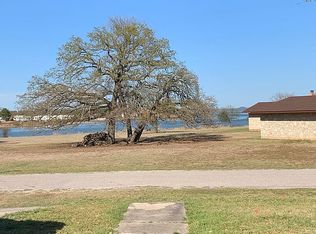 205 Iris Ln, Buchanan Dam, TX 78609