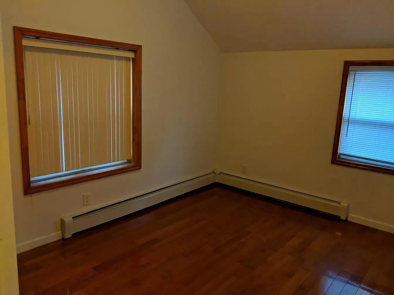 2 bed, 1.5 bath, 800 sqft, $2,200 — Photo 4
