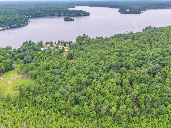 14141 Melanie Ln, Harrisville, NY 13648