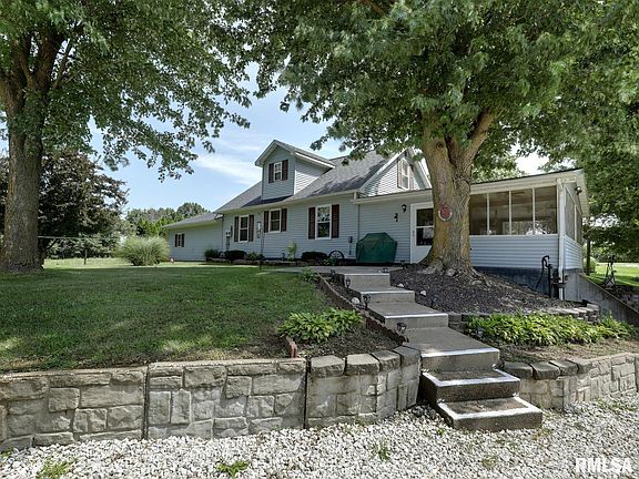 4th image of 1326 N 1363rd Ln