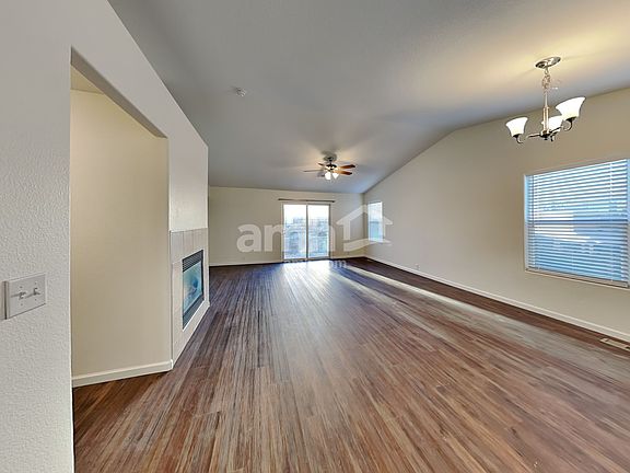 5th image of 8444 Sunbow Ct