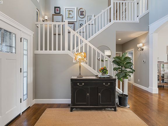 4th image of 18829 SE Alicia Cir