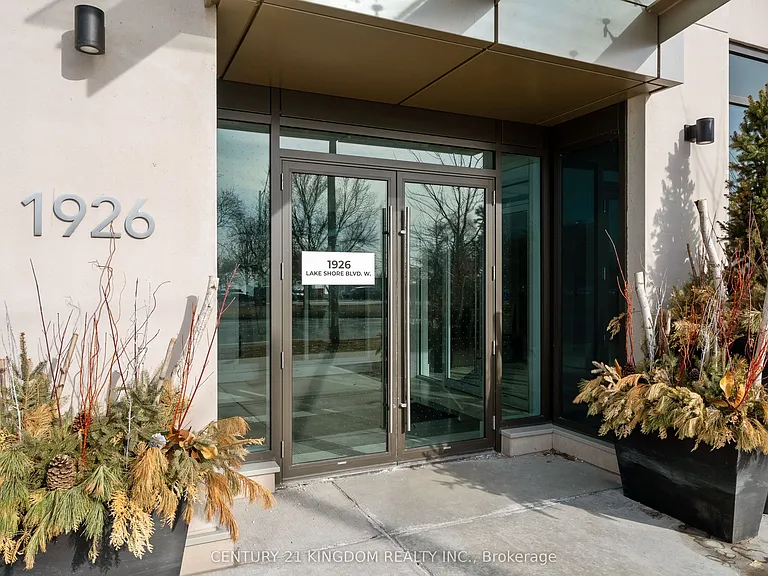 1926 Lake Shore Blvd W #2906 — Photo 4